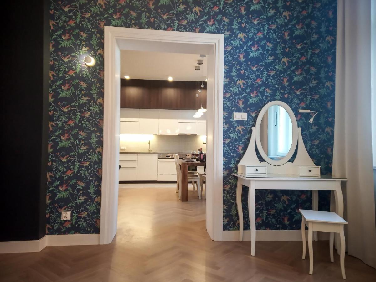 Dominican Square By Hashtag Apartments Krakau Exterior foto